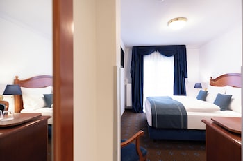 Comfort Double Room, City View