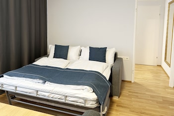 Premium Room, 1 King Bed with Sofa bed, Terrace (Family Room)