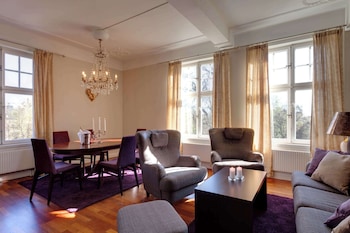 Suite (Master)