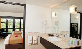 Double Ocean View Room