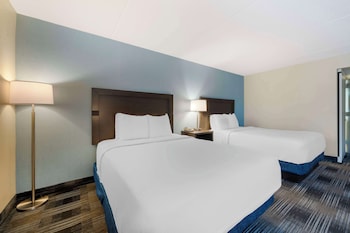 Standard Room, 2 Queen Beds, Non Smoking, Refrigerator & Microwave (Shower Only)