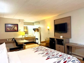 Superior Room, 1 King Bed (Smoke Free)