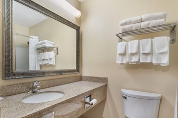 Standard Room, 2 Double Beds, Non Smoking