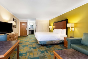Deluxe Room, 1 King Bed, Non Smoking