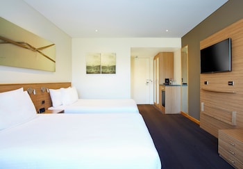 Room, 2 Double Beds, Accessible