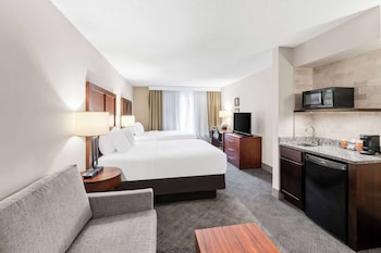 Suite, 2 Queen Beds, Non Smoking (Upgrade)
