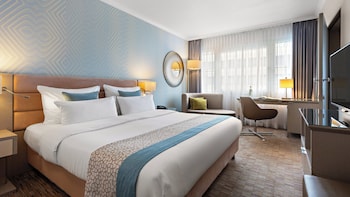 Suite, 1 King Bed