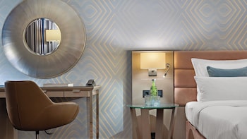 Twin Room, 2 Twin Beds, Garden View (Quiet High Floor)
