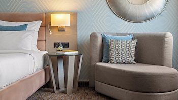 Standard Room, 2 Twin Beds (Quiet Mid Floor)