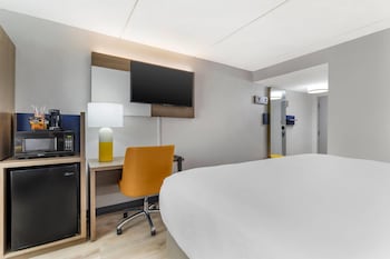 Room, 1 King Bed, Accessible, Non Smoking