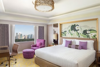Deluxe Suite, 1 King Bed