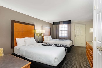 Room, 2 Double Beds, Non Smoking (Mobility Accessible)