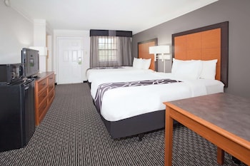 Room, 2 Double Beds, Non Smoking (Mobility Accessible)