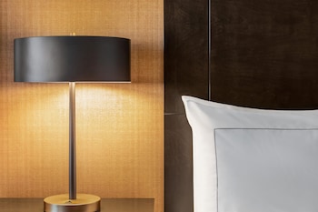 Room, Multiple Beds, Microwave