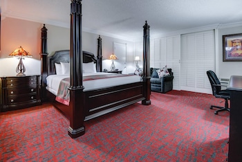 Suite, 1 King Bed, Non Smoking