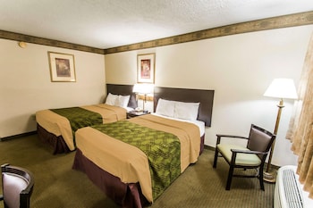 Standard Room, 2 Double Beds, Non Smoking