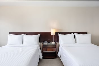 Classic Room, 2 Double Beds, Ocean View