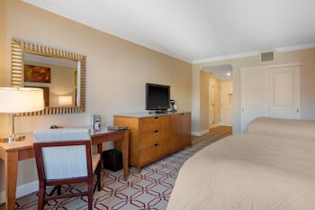Deluxe Room, 2 Double Beds (West Tower)