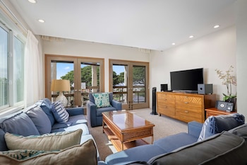 Suite, Multiple Beds, Ocean View