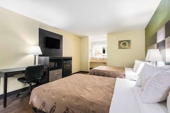 Standard Double Room, 2 Double Beds, Smoking