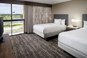Suite, Multiple Beds, Microwave, Lake View