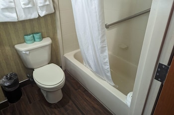 Deluxe Room, 2 Queen Beds, Non Smoking