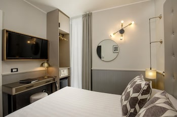 Petit Chambre (Via del Corso 81)