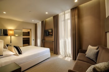 Superior Double Room (Via delle Carrozze 42)