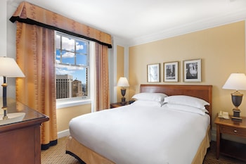 Junior Suite, 1 King Bed