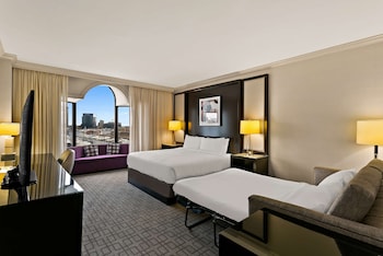 Deluxe Room, 1 King Bed, Harbor View