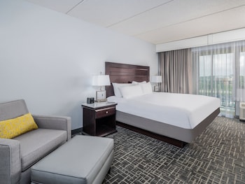 Standard Room, 1 King Bed