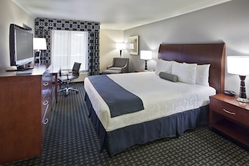 Standard Room, 1 Queen Bed, Non Smoking