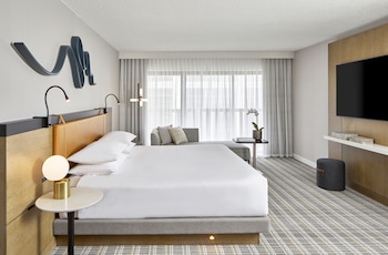 Executive Balcony Suite