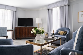 Suite, Multiple Beds