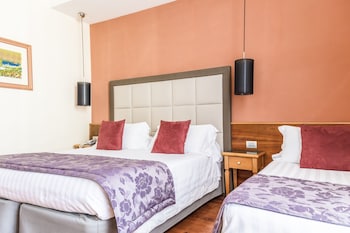 Deluxe Room, Balcony, City View