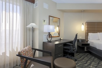 Standard Room, 1 Queen Bed