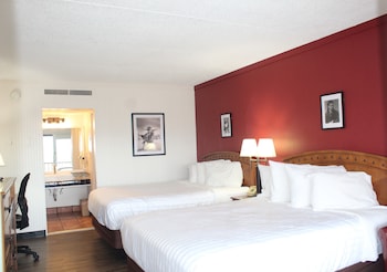 Standard Room, 2 Queen Beds, Non Smoking