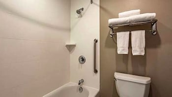 Suite, Multiple Beds, Non Smoking, Refrigerator & Microwave