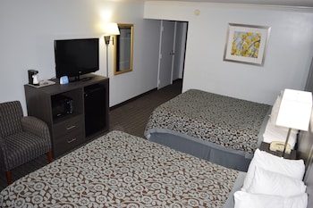 Standard Room, 2 Queen Beds, Non Smoking