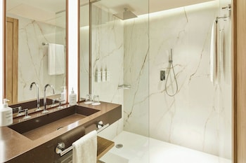 Suite, 1 Bedroom, City View