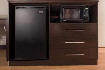 Superior Room, 1 King Bed, Non Smoking (Renovated)