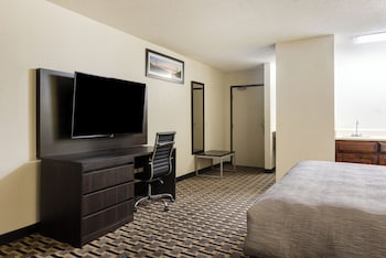 Suite, 1 King Bed, Non Smoking
