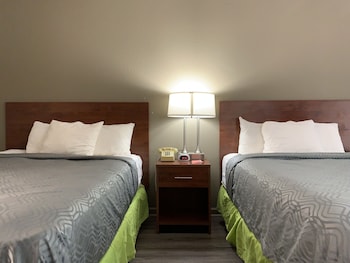 Standard Room, 2 Queen Beds, Non Smoking
