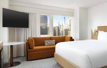 Deluxe Room, 1 King Bed