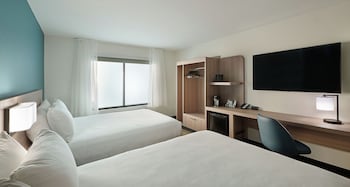 Suite, Multiple Beds (1 Bedroom with Kitchen)