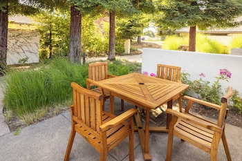 Accessible Bungalow Superior Suite