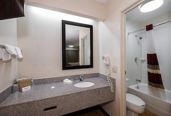 Deluxe Room, 2 Double Beds, Smoking