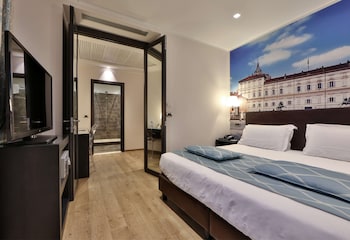 Classic Room, Multiple Beds