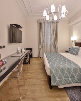 Deluxe Room, 1 Queen Bed
