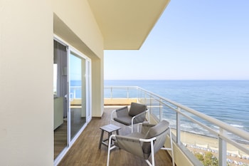 Sol Room Sea View (3 AD)